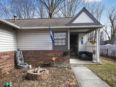 833 Delray Dr