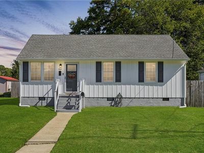 703 Sedgefield Dr