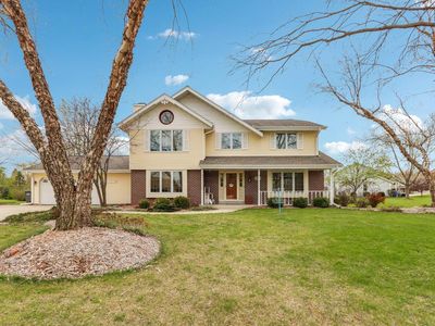 S83W17703 Clearbrook DRIVE