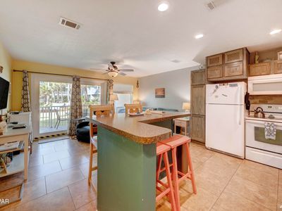 6205 Thomas Dr #2F