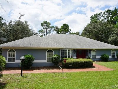 1320 N Greentree Ter