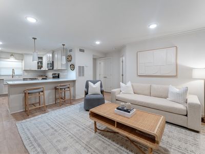 835 N Gay St APT 2