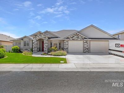 2433 Blick Ln
