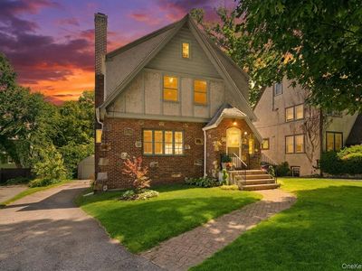 35 Prescott Avenue