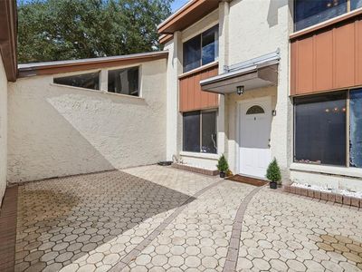 2095 SUNSET POINT ROAD #2302