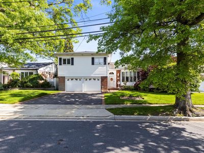 Property at 757 Bonnie Drive, Baldwin, NY