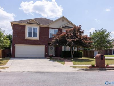 105 Lancaster Ct SW