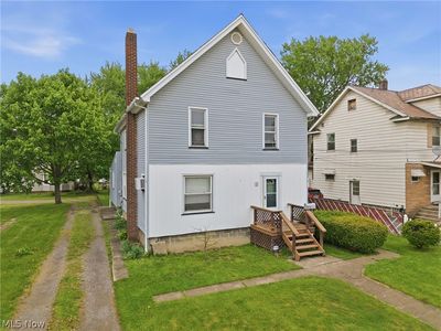 1113 High St NE