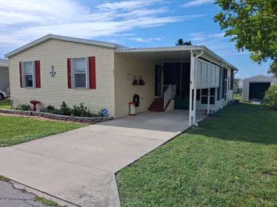 135 Harborhill Dr