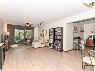 3916 N Oakland AVENUE #117