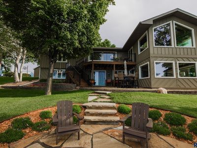 378 N Lake Dr