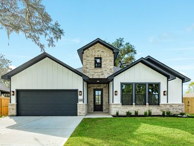 249 Montclaire Dr