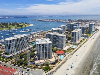 1720 Avenida Del Mundo Unit 607
