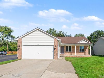Property at 2383 E Maple Rd, Troy, MI