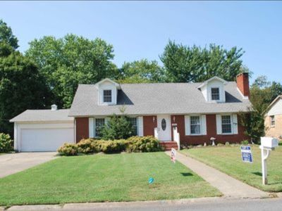 Property at 211 Fairlane Dr, Mayfield, KY