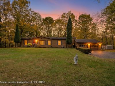 5051 Freeman Rd