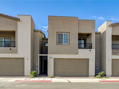 226 White Crest Peak Ave