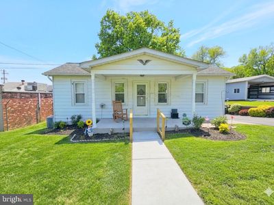 4107 Martin Ave
