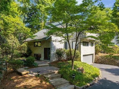 7 Woodstone Dr