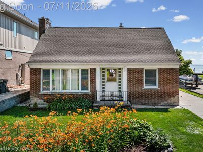38536 Lakeshore Dr