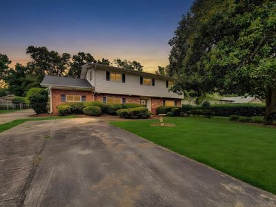 19 Vicki Cir
