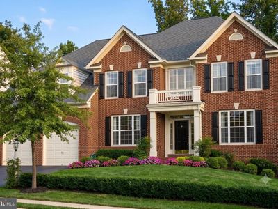 16671 Leocrie Pl