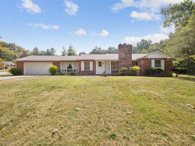 605 Valley Rd