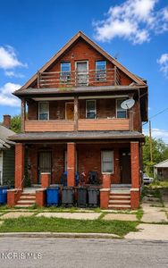 239 E Central Ave
