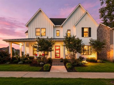 201 N Pecan Pkwy