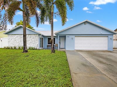 9286 Longmeadow Circle