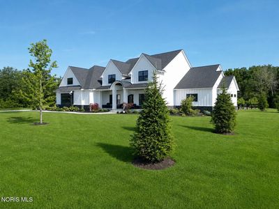 4003 McCallister Dr
