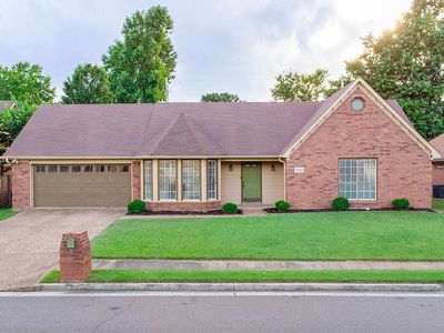 4469 Berkley Woods Dr