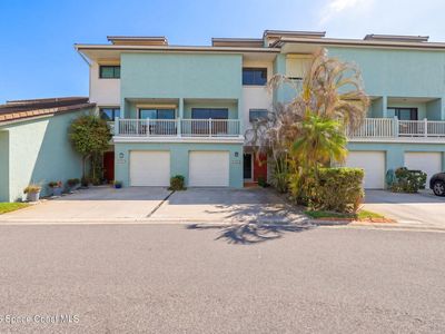 2085 Seawind Ct