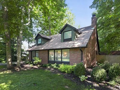 2111 Bashor Rd