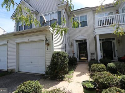 13 Halifax Ln