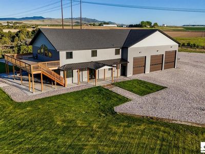 305 Snake River Dr