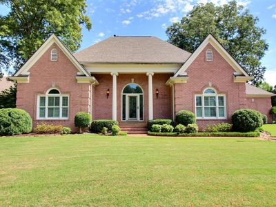 3328 Shady Forest Cv