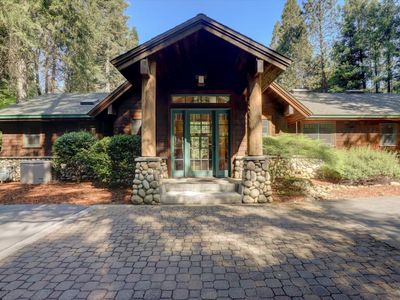 10499 Jasper Agate Ct