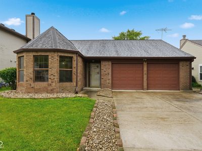 8928 Summer Walk Dr E