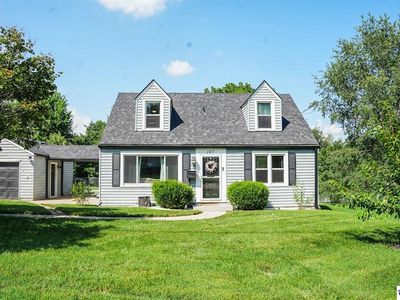 107 Irwin Ave