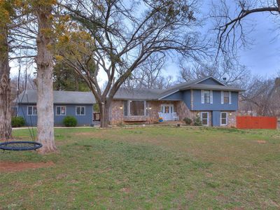 324 W Seward Rd