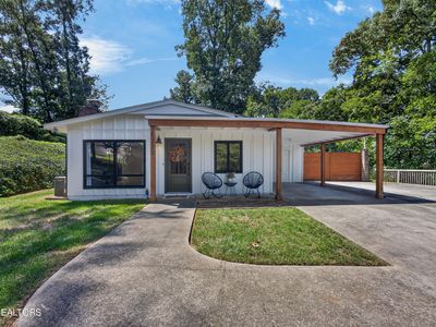 1220 Huntington Rd