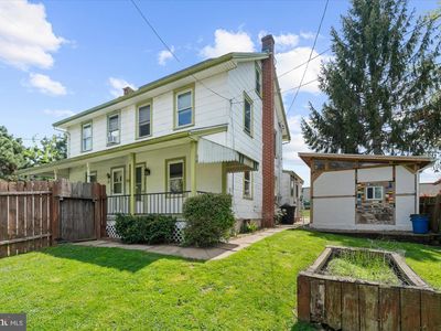 126 W Main St