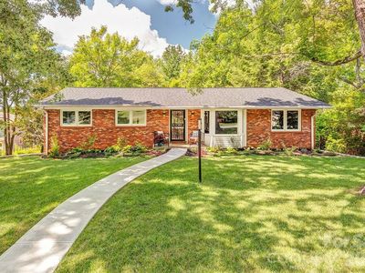 47 Deerwood Dr