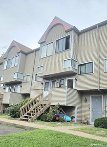 40 Crest Street #14