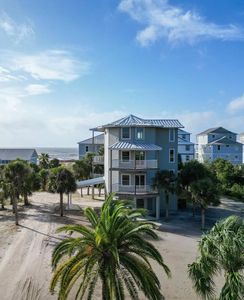 114 Gulf Pines Dr