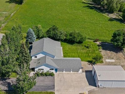 61775 Nighthawk Road