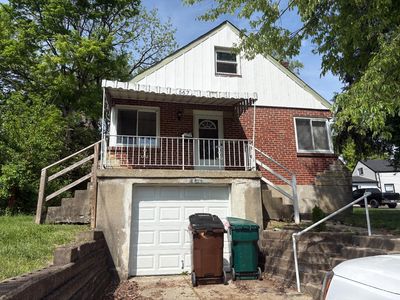 567 Greenwell Ave