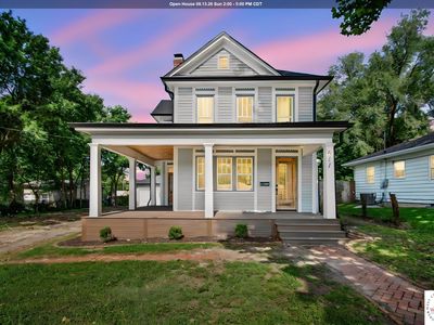 611 S Main St
