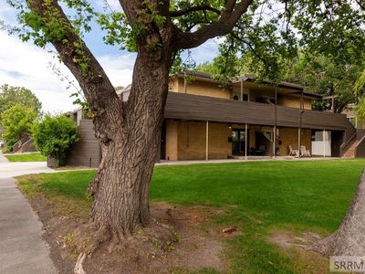 220 N Fanning Ave APT 33